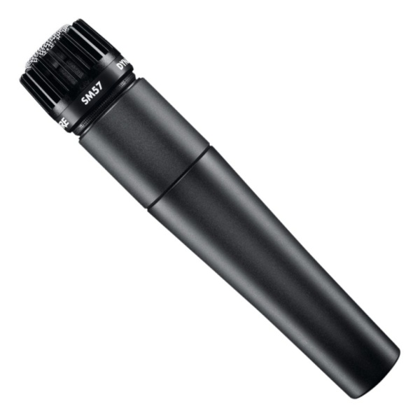 Legendary Dynamic Microphone for capturing instruments and amplifiers, cardioid, particularly well-suited to capturing guitar amps, snare drum and brass instruments, includes A25D Microphone clip and 95A2313 carrying bag