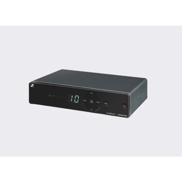 Vocal set each with 1x EM XSW 1, SKM 825 XSW (dynamic, cardioid), NT 12-5 CW, MZQ 1, frequency range: A (548 - 572 MHz)