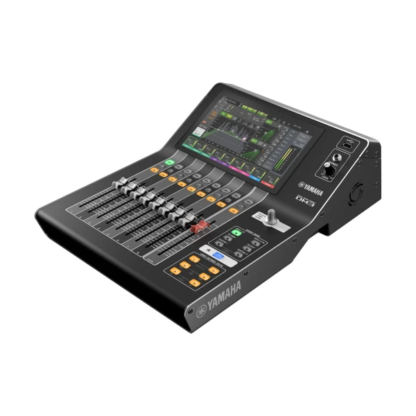 Yamaha DM3 - digital mixing console