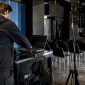 Technicus doet een live RTA-geluidscheck
